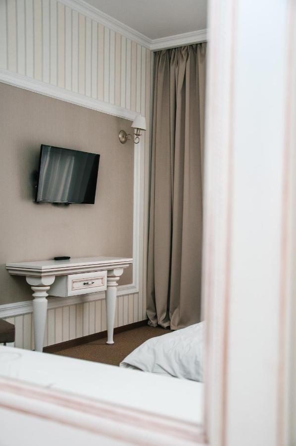 Orly Park-Hotel キエフ エクステリア 写真